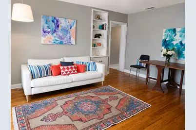 907 E 56th Street, Austin, TX 78751 - Photo 5
