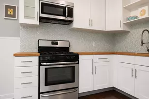 907 E 56th St, Austin, TX 78751 - Photo 9