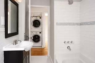 907 E 56th St, Austin, TX 78751 - Photo 13