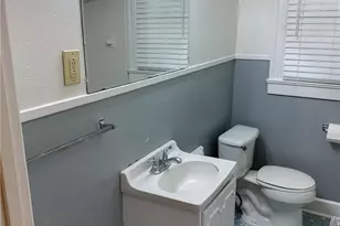 1031 E 44th St, Austin, TX 78751 - Photo 25