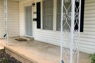 1031 E 44th St, Austin, TX 78751 - Photo 3