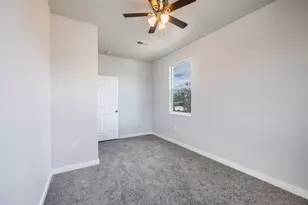 600 Kimbro St, Taylor, TX 76574 - Photo 19