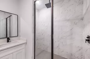 600 Kimbro St, Taylor, TX 76574 - Photo 25