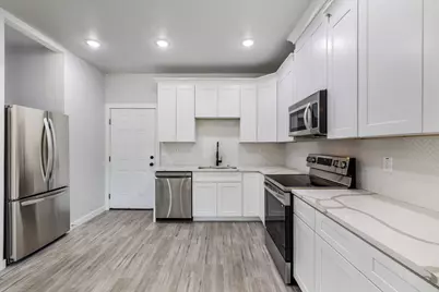 600 Kimbro #B Street, Taylor, TX 76574 - Photo 9