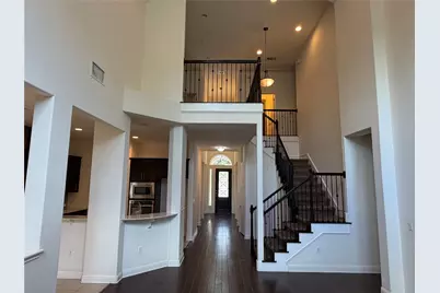 11412 Maggiore Drive, Austin, TX 78739 - Photo 9