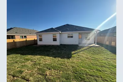 117 Donnington Drive, Hutto, TX 78634 - Photo 15