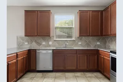 7633 Rio Pass, Austin, TX 78724 - Photo 9