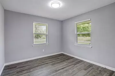 1708 Woodcrest Drive, Marble Falls, TX 78654 - Photo 23