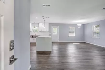 1708 Woodcrest Drive, Marble Falls, TX 78654 - Photo 9