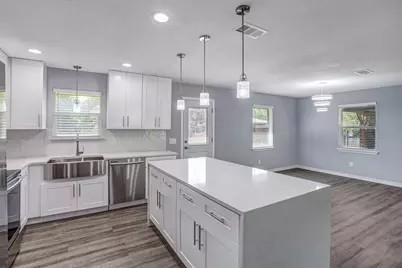 1708 Woodcrest Drive, Marble Falls, TX 78654 - Photo 17