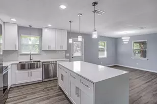 1708 Woodcrest Dr, Marble Falls, TX 78654 - Photo 17