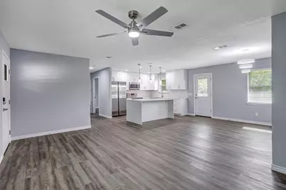 1708 Woodcrest Drive, Granite Shoals, TX 78654 - Photo 9