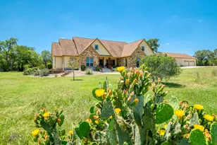 225 Blue Water Cove, Wimberley, TX 78676 - Photo 3