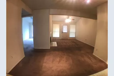 806 W 24th Street #304, Austin, TX 78705 - Photo 13