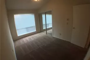 806 W 24th St, Austin, TX 78705 - Photo 7