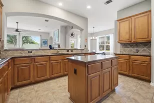 2204 Rio Mesa Dr, Austin, TX 78732 - Photo 17