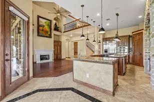 4008 Sugarloaf Dr, Austin, TX 78738 - Photo 11