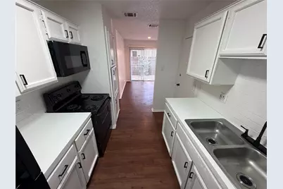 11620 Argonne Forest Trail #B, Austin, TX 78759 - Photo 5