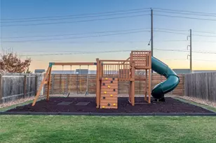 6421 Graymont Dr, Austin, TX 78754 - Photo 3