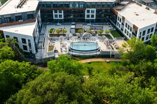 2209 S 1st St, Austin, TX 78704 - Photo 11