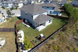 236 Blue Agate Ct, Jarrell, TX 76537 - Photo 23