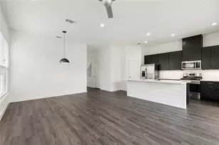 7512 Delafield Ln, Austin, TX 78752 - Photo 17
