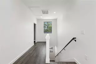 7512 Delafield Ln, Austin, TX 78752 - Photo 3