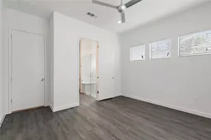 7512 Delafield Ln, Austin, TX 78752 - Photo 9
