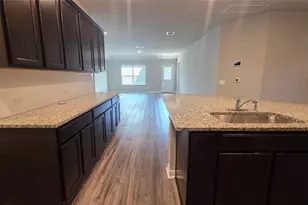 137 Arrowhead Vine St, Leander, TX 78641 - Photo 9