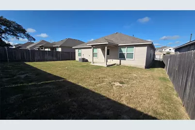 137 Arrowhead Vine Street, Leander, TX 78641 - Photo 21