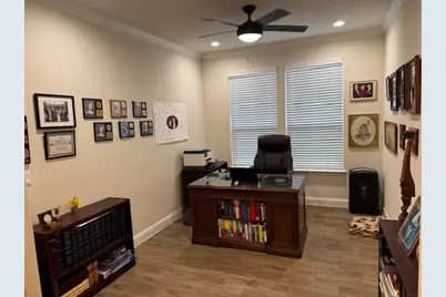 106 Calhoun Lane, Georgetown, TX 78633 - Photo 5