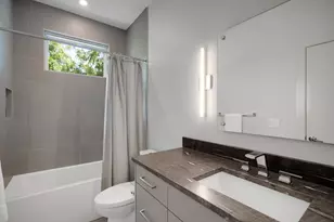 809 Bouldin Ave, Austin, TX 78704 - Photo 21