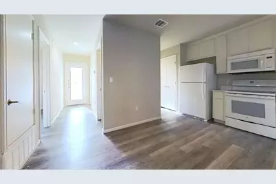 304 Stubblefield Ln #304, Liberty Hill, TX 78642 - Photo 9