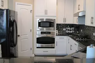 509 S Meadowlark St, Lakeway, TX 78734 - Photo 9