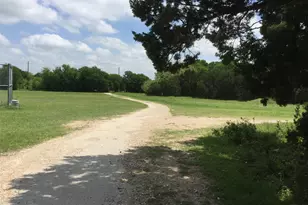 718 Decker Prairie Dr, Austin, TX 78748 - Photo 19