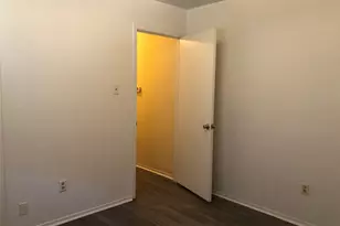 718 Decker Prairie Dr, Austin, TX 78748 - Photo 13