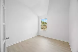 313 Sepulveda St, Hutto, TX 78634 - Photo 25