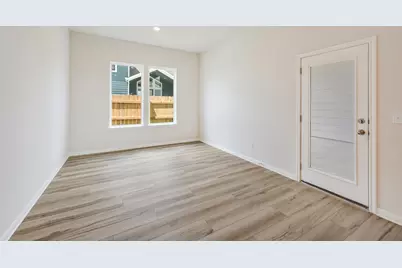 8517 Dongan Drive, Austin, TX 78744 - Photo 7