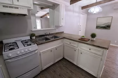 300 Franklin Boulevard #104, Austin, TX 78751 - Photo 3