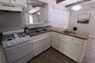 300 Franklin Blvd, Austin, TX 78751 - Photo 3