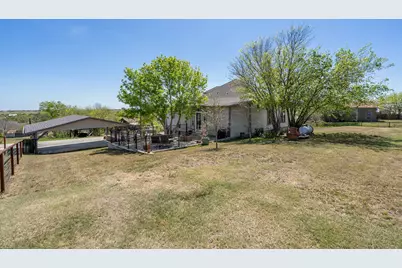 300 Herrin Street, Coupland, TX 78615 - Photo 31