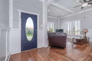 300 Herrin St, Coupland, TX 78615 - Photo 5