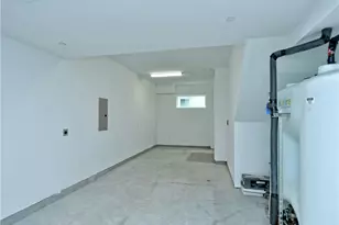 3500 Harmon Ave, Austin, TX 78705 - Photo 31