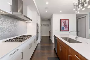 301 West Ave, Austin, TX 78701 - Photo 3