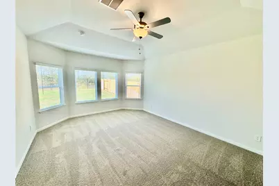 202 Coopers Hawk Crest, Cedar Creek, TX 78612 - Photo 3