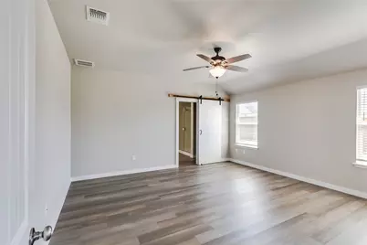 406 Camellia Drive, Hutto, TX 78634 - Photo 15