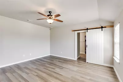 406 Camellia Drive, Hutto, TX 78634 - Photo 17