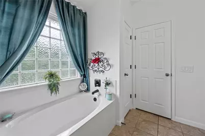 112 Hobby Horse, Liberty Hill, TX 78642 - Photo 19