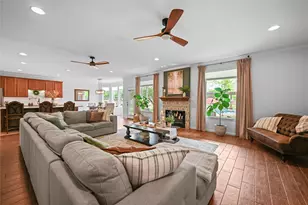 112 Hobby Horse, Liberty Hill, TX 78642 - Photo 13