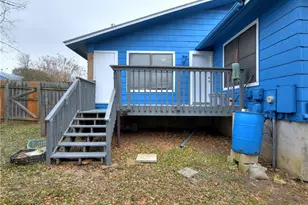 904 Walter St, Austin, TX 78702 - Photo 17